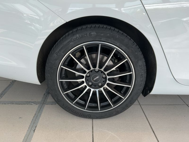 Opel Insignia Sports Tourer 2.0 CDTI Business Edition 2020 – снимка 9