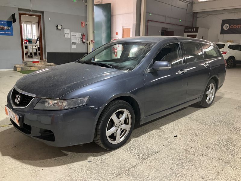 Honda Accord 2.2 CTDI I-CTDi Executive 2004 – снимка 1