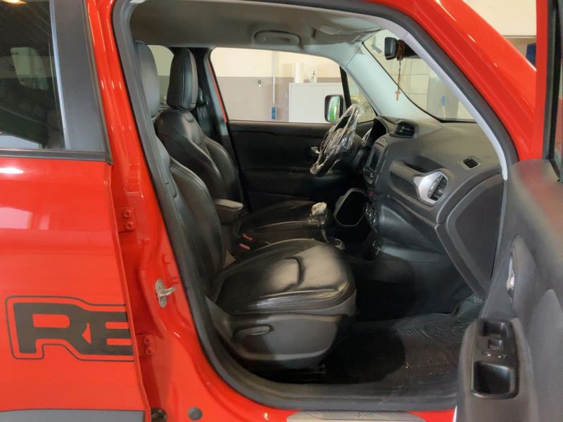 Jeep Renegade 1.6 M-Jet Limited FWD 2015 – снимка 16