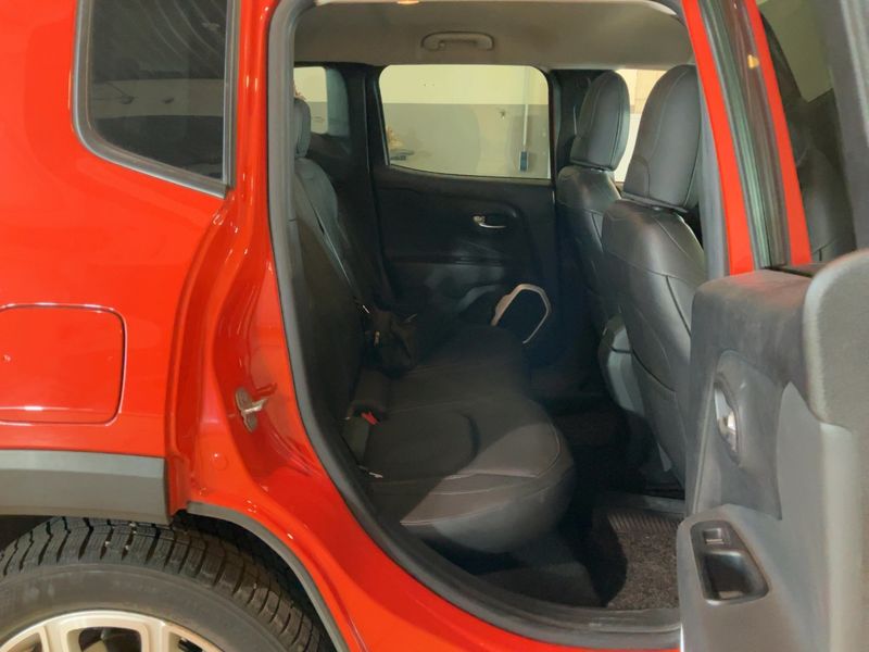 Jeep Renegade 1.6 M-Jet Limited FWD 2015 – снимка 19