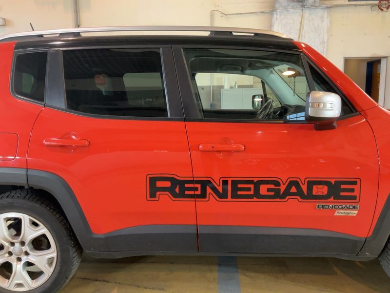 Jeep Renegade 1.6 M-Jet Limited FWD 2015 – снимка 10