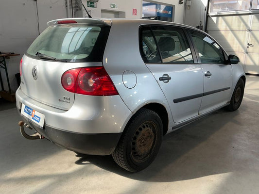Volkswagen Golf V 1.9 TDI Trendline 4Motion 2006 – снимка 2