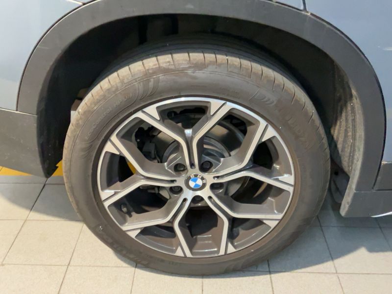 BMW X1 sDrive 18i xLine 2019 – снимка 9