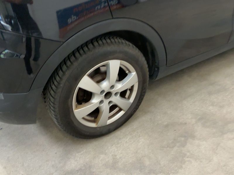 Ssangyong Tivoli 1.6 Turbodiesel Sapphire 4x4 2016 – снимка 9
