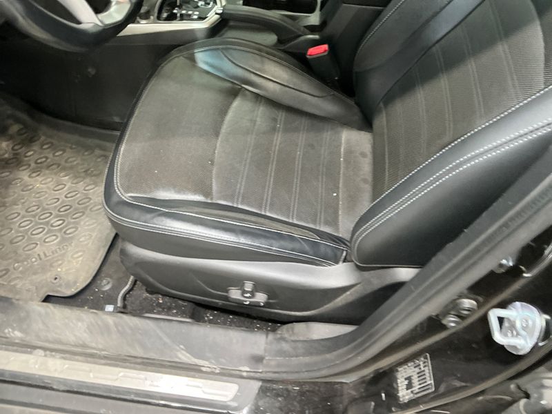 Ssangyong Tivoli 1.6 Turbodiesel Sapphire 4x4 2016 – снимка 25