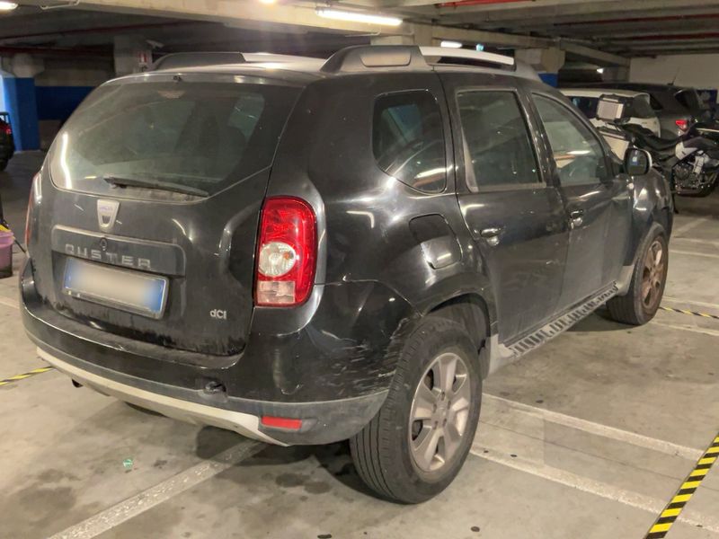 Dacia Duster 1.5 dCi Laureate 4x4 2011 – снимка 8