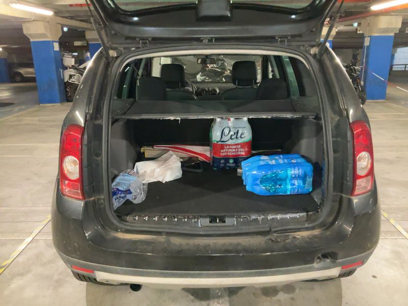 Dacia Duster 1.5 dCi Laureate 4x4 2011 – снимка 15