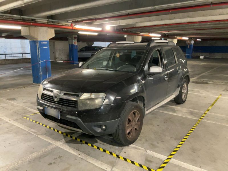 Dacia Duster 1.5 dCi Laureate 4x4 2011 – снимка 1