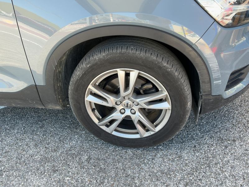 Volvo XC40 2.0 D3 Momentum AWD 2019 – снимка 11