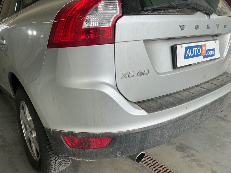 Volvo XC60 3.0 T6 Summum AWD 2012 – снимка 35
