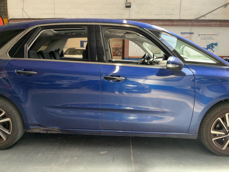 Citroen C4 Picasso 1.6 Blue-HDi Shine 2017 – снимка 10