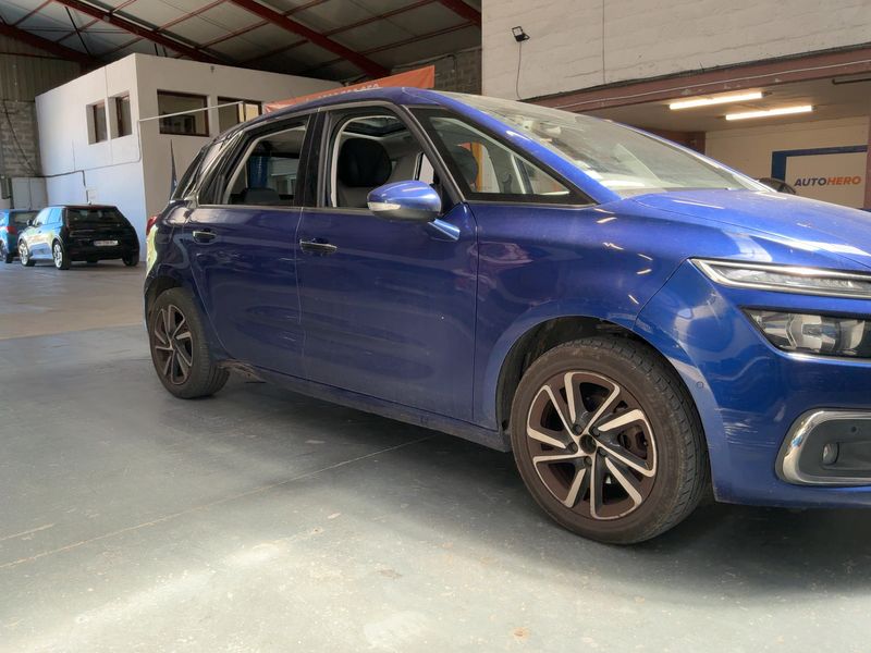 Citroen C4 Picasso 1.6 Blue-HDi Shine 2017 – снимка 12