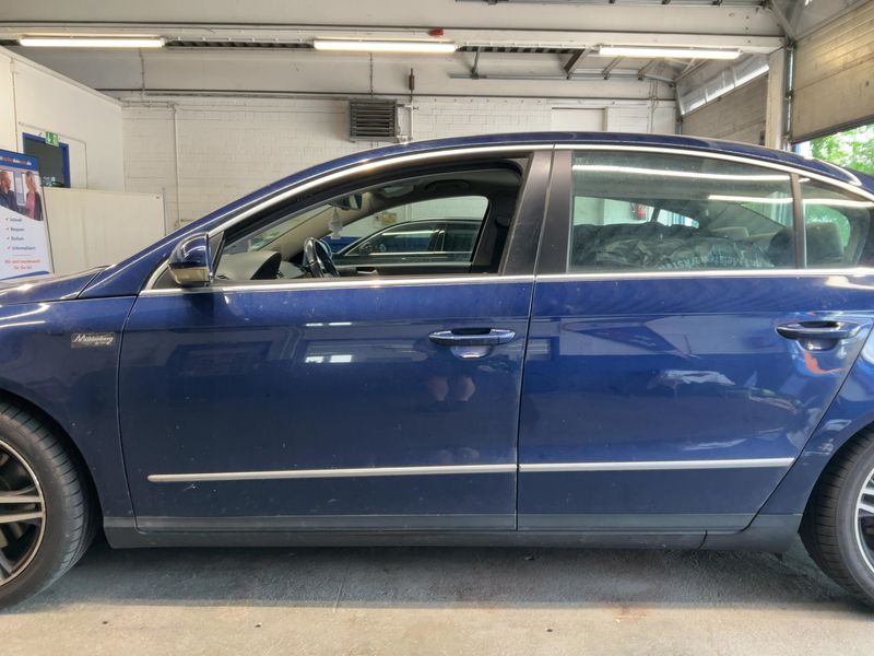 Volkswagen Passat 2.0 TDI Comfortline 2010 – снимка 4