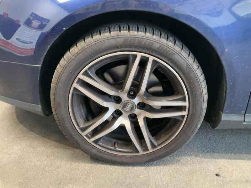 Volkswagen Passat 2.0 TDI Comfortline 2010 – снимка 3