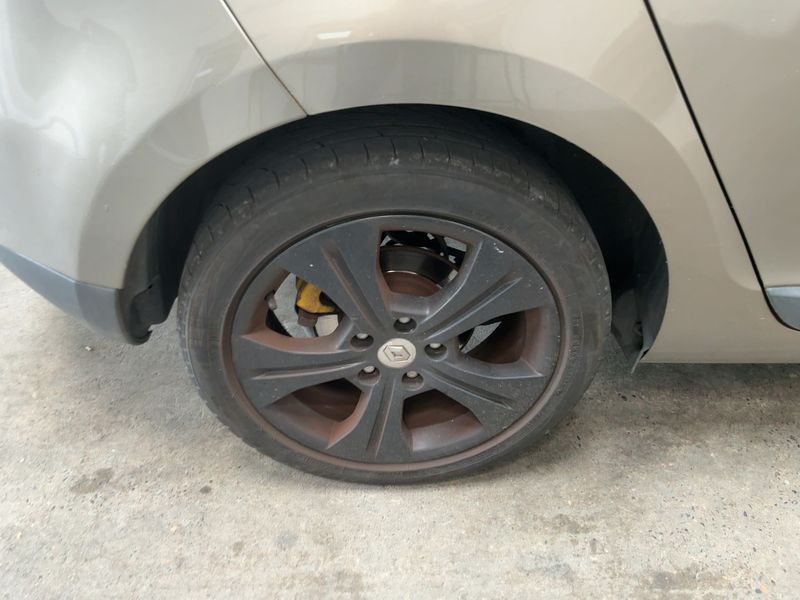 Renault Megane 1.4 TCe Dynamique 2009 – снимка 9