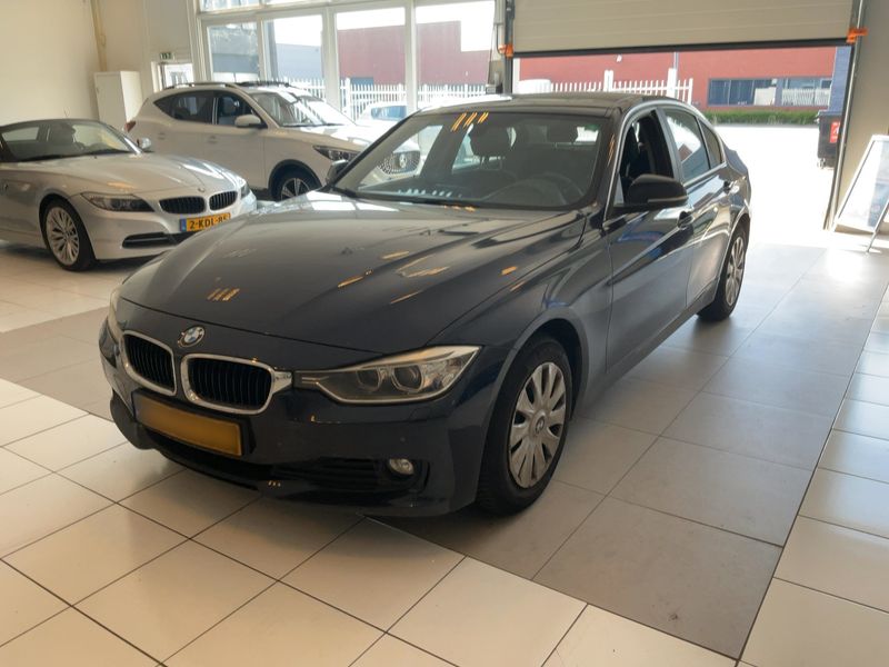 BMW 3er 316i 2014 – снимка 1