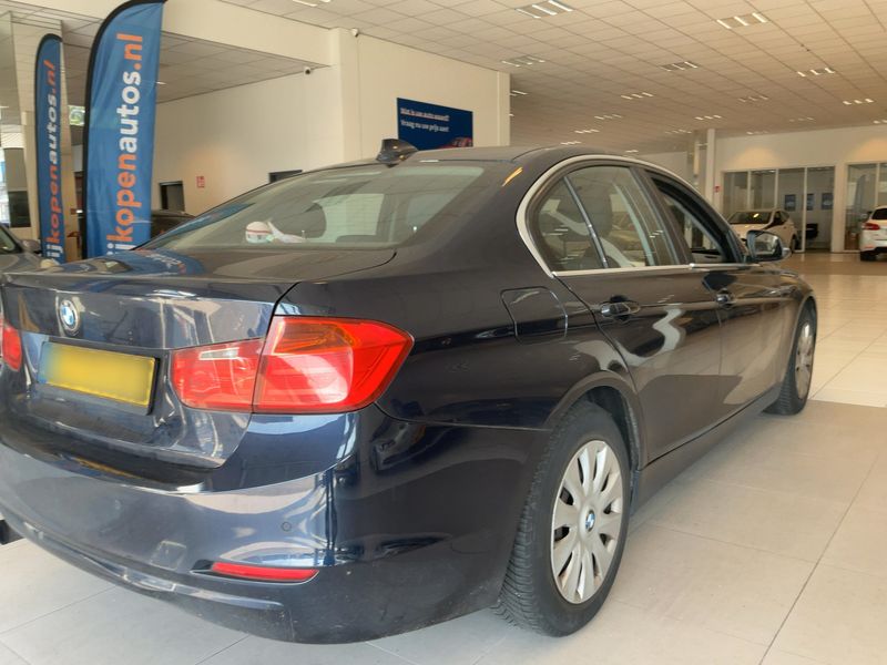 BMW 3er 316i 2014 – снимка 8