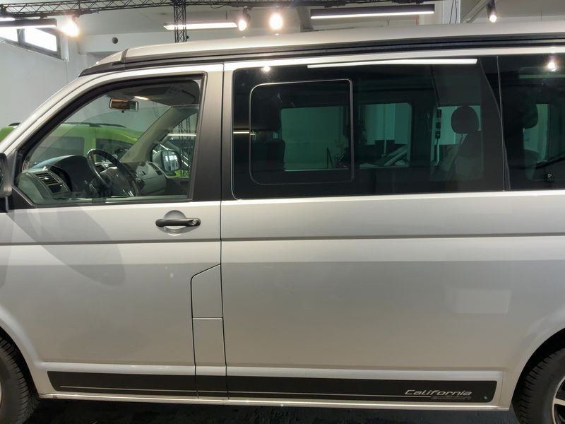 Volkswagen T5 California 2.0 TDI Beach Aufstelldach 2014 – снимка 4