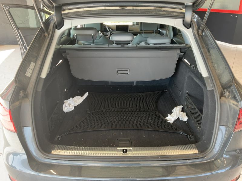 Audi A4 2.0 TDI ultra Sport 2016 – снимка 16