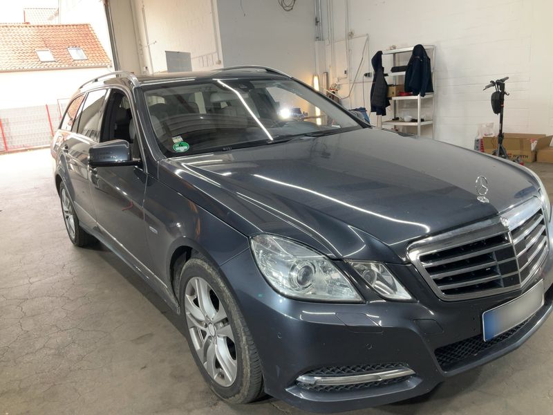 Mercedes-Benz E-Klasse E 350 CDI T BlueEfficiency 4Matic Avantgarde 2010 – снимка 12