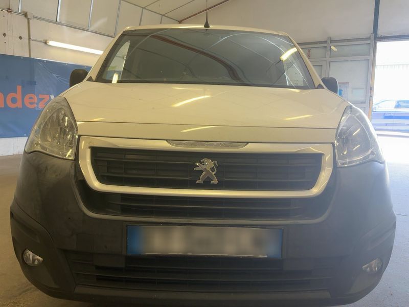 Peugeot Partner 1.6 Blue-HDi L1 Premium Pack 2018 – снимка 14