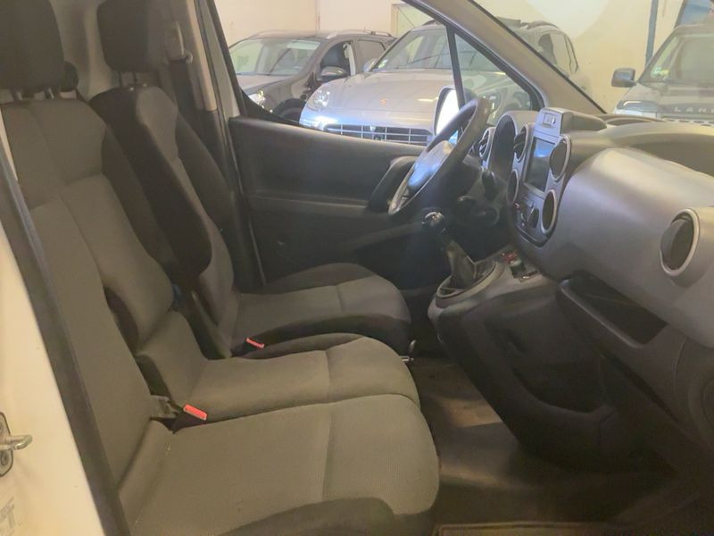 Peugeot Partner 1.6 Blue-HDi L1 Premium Pack 2018 – снимка 16