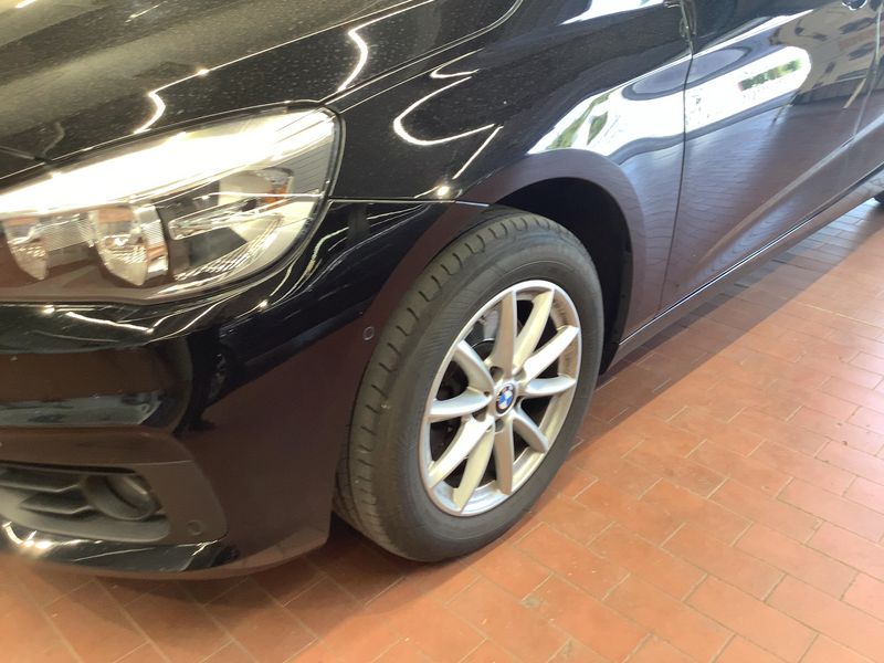 BMW 2er 216i Gran Tourer Advantage 2016 – снимка 2