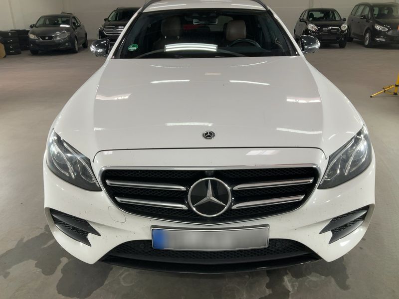 Mercedes-Benz E-Klasse E 400 d T 4Matic AMG Line 2019 – снимка 14