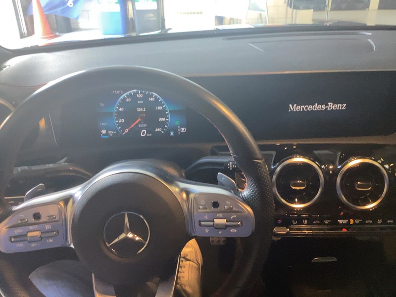 Mercedes-Benz CLA-Klasse CLA 180 AMG Line 2020 – снимка 18
