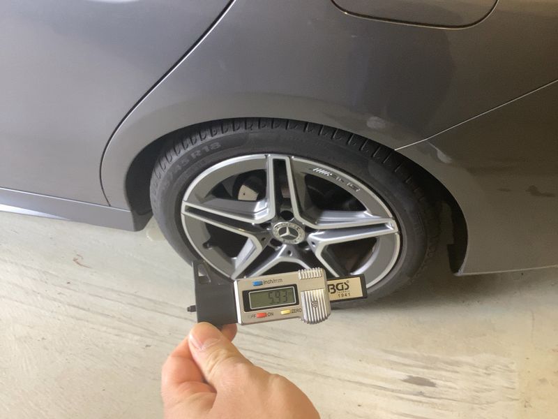 Mercedes-Benz CLA-Klasse CLA 180 AMG Line 2020 – снимка 5