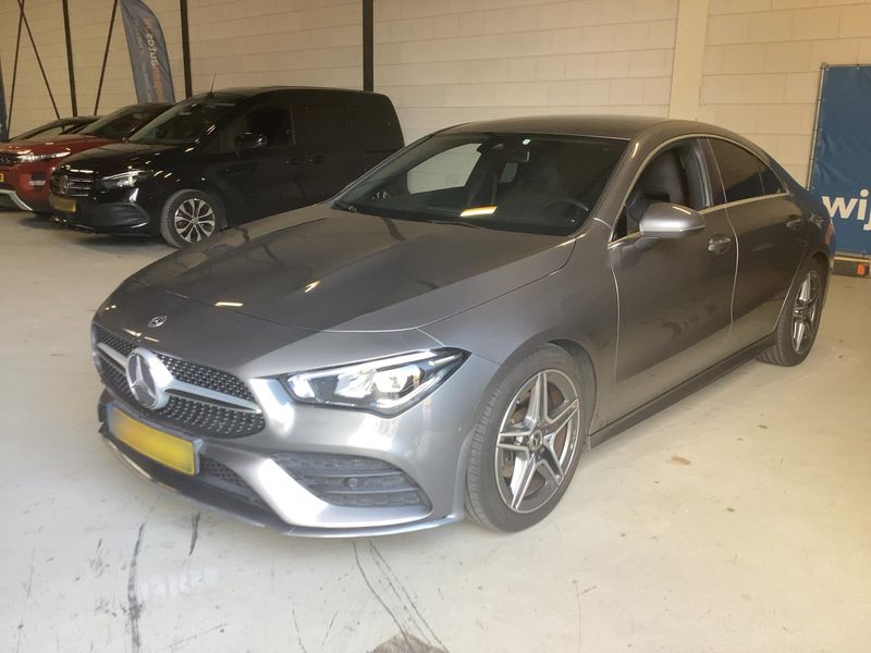 Mercedes-Benz CLA-Klasse CLA 180 AMG Line 2020 – снимка 1
