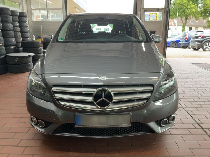 Mercedes-Benz B-Klasse B 180 2014 – снимка 14
