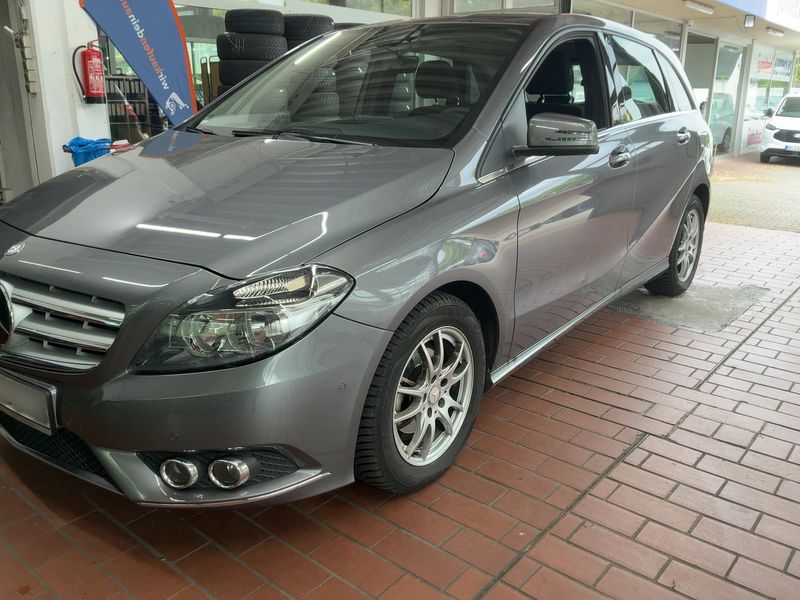 Mercedes-Benz B-Klasse B 180 2014 – снимка 2