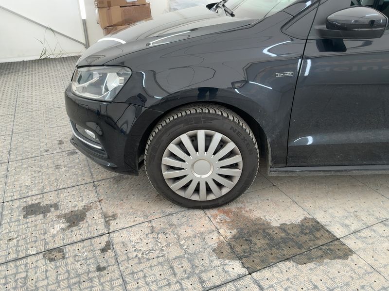 Volkswagen Polo 1.0 Lounge BlueMotion Tech 2015 – снимка 3