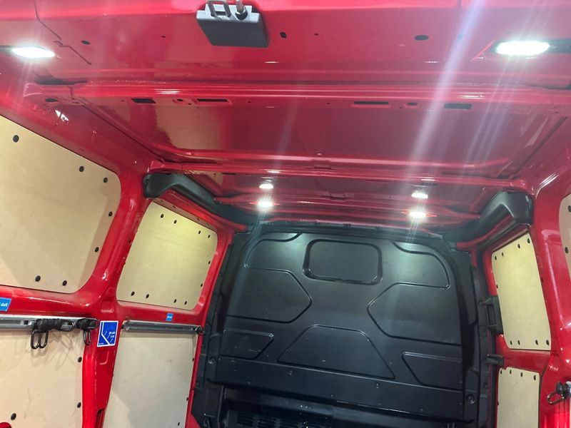 Ford Transit 2.0 TDCi 290 L1 Trend 2016 – снимка 35