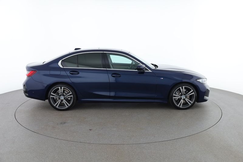 BMW 3er 330d Mild-Hybrid xDrive M Sport 2023 – снимка 10
