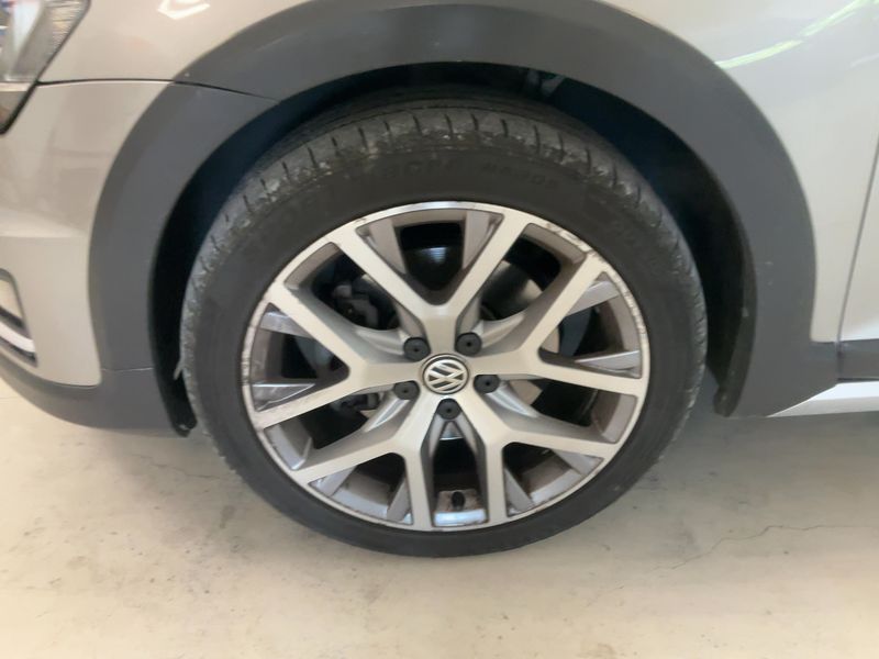 Volkswagen Golf VII 2.0 TDI 4Motion BlueMotion Tech 2015 – снимка 3