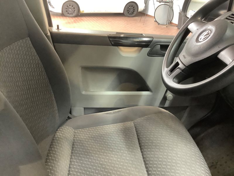 Volkswagen T5 Transporter 2.0 TDI Kasten lang 2012 – снимка 46
