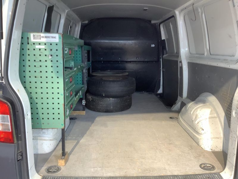 Volkswagen T5 Transporter 2.0 TDI Kasten lang 2012 – снимка 16