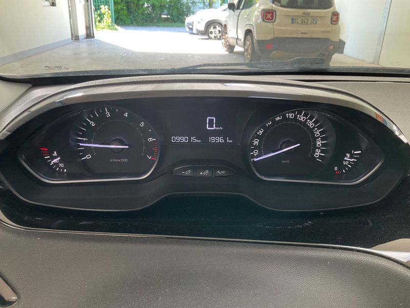 Peugeot 208 1.2 e-VTi Active 2015 – снимка 18