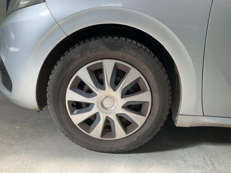 Peugeot 208 1.2 e-VTi Active 2015 – снимка 3