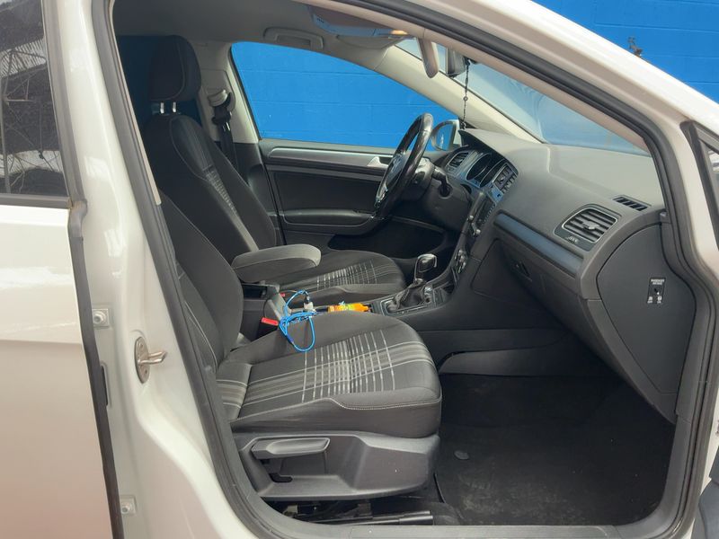 Volkswagen Golf VII 2.0 TDI Comfortline BlueMotion Tech 2015 – снимка 16