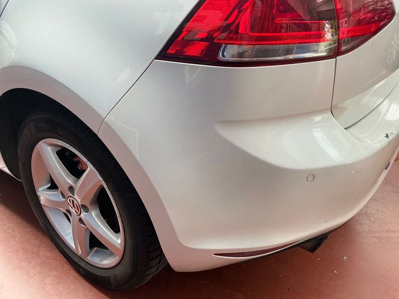 Volkswagen Golf VII 2.0 TDI Comfortline BlueMotion Tech 2015 – снимка 32