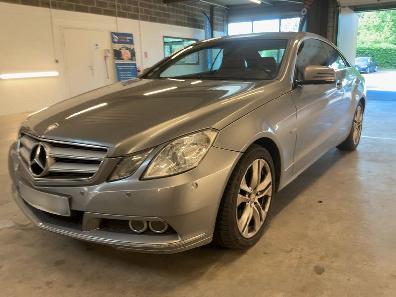 Mercedes-Benz E-Klasse E 350 CDI BlueEfficiency Avantgarde 2010 – снимка 1