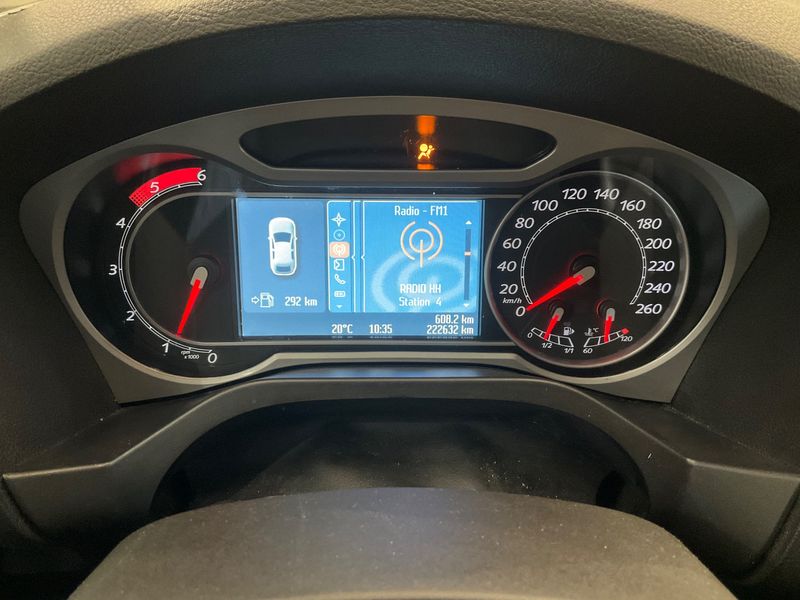 Ford S-Max 2.2 TDCi Titanium 2008 – снимка 4