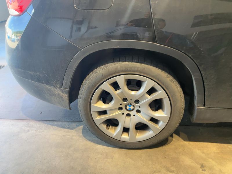 BMW X1 xDrive 18d 2011 – снимка 9