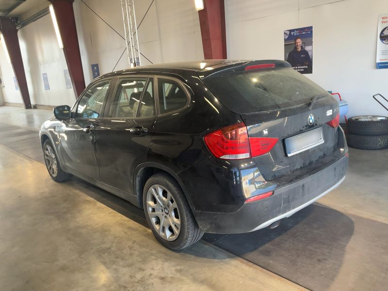 BMW X1 xDrive 18d 2011 – снимка 6