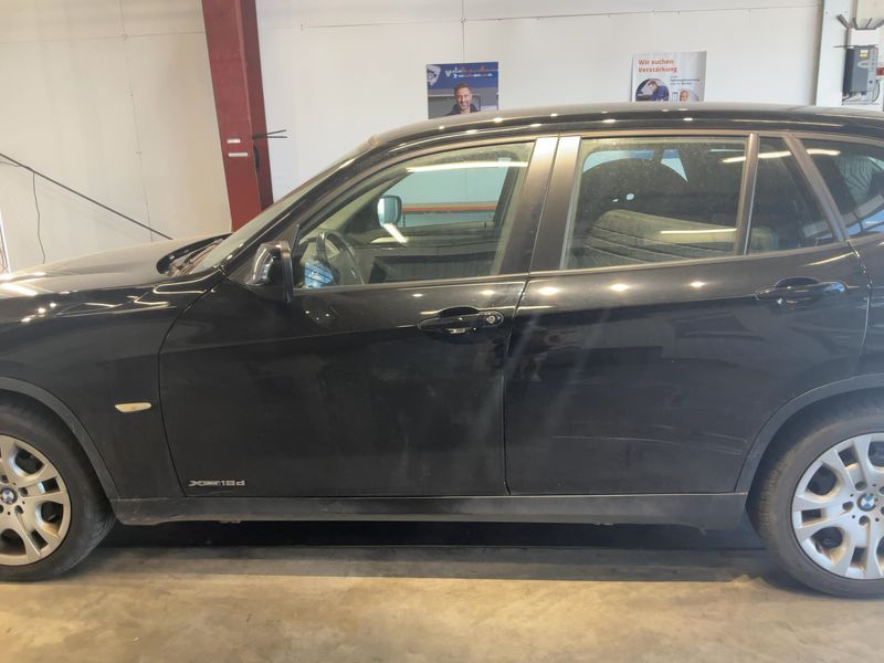 BMW X1 xDrive 18d 2011 – снимка 4