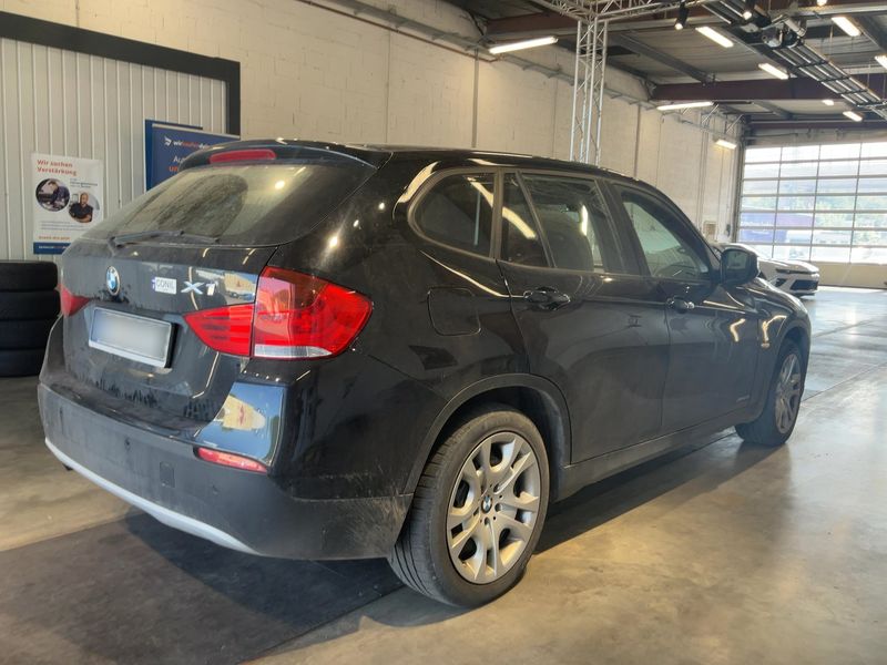 BMW X1 xDrive 18d 2011 – снимка 8