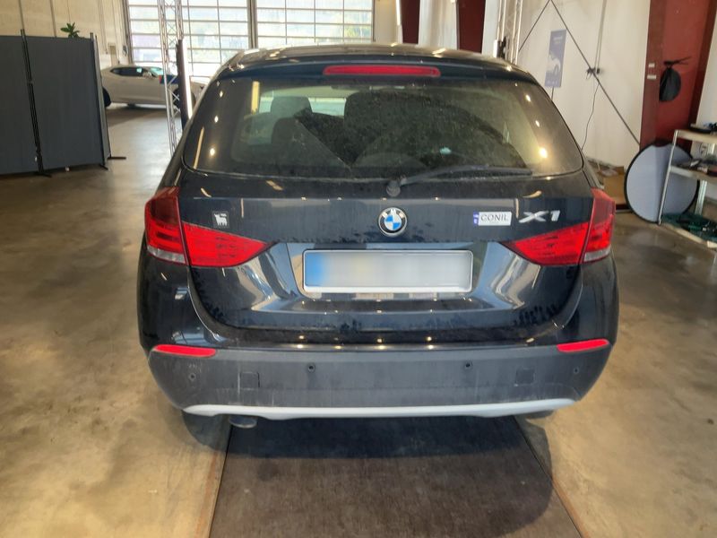 BMW X1 xDrive 18d 2011 – снимка 7